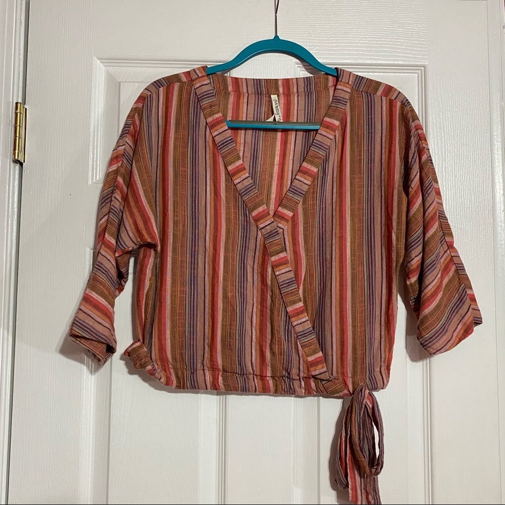 Pink striped 3/4 sleeve blouse